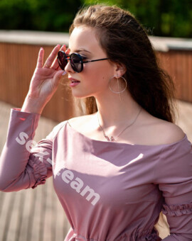 Алина